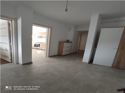 APARTAMENT CU 3 CAMERE DECOMANDAT + GRADINA