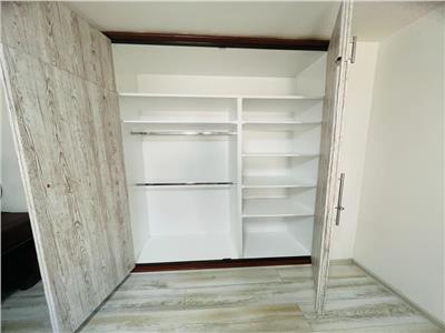 Apartament cu 2 camere, Centru/Lapusneanu, decomandat, curat si spatios