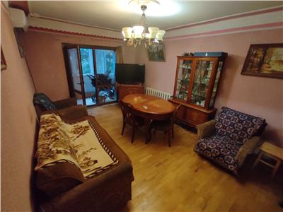 Apartament cu 4 camere, decomandat, in Frumoasa